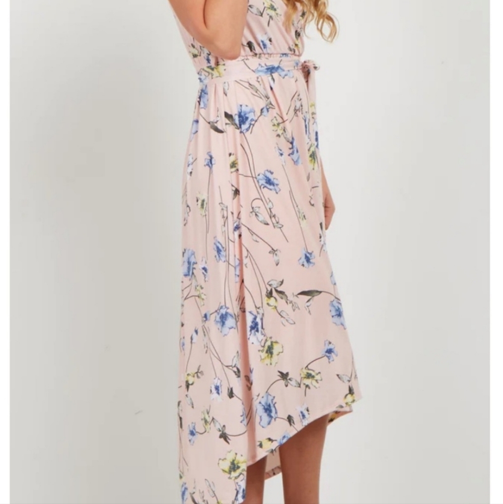 Pink Blush High-Low Floral Maternity Wrap Drsss - Picture 6 of 7